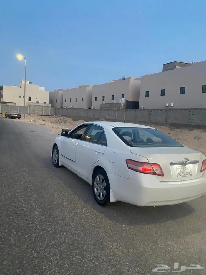 للبيع كامري 11 4