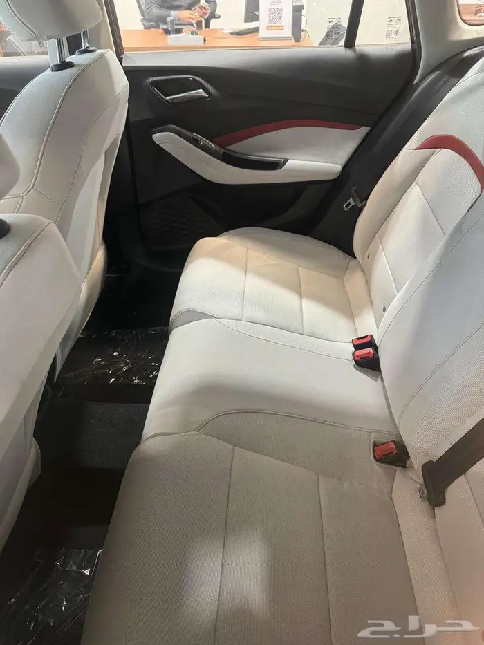 ام جي 2024 GT استندر 6