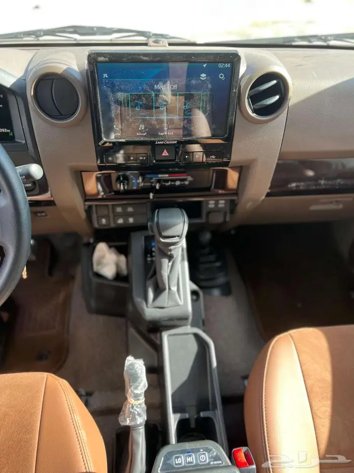 تويوتا جيب ربع رفرف ديزل اوتوماتيك 2025 9