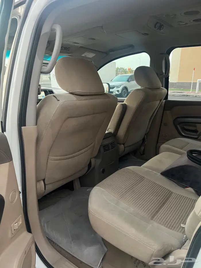 نيسان ارمادا SE 2015 مالك اول 5