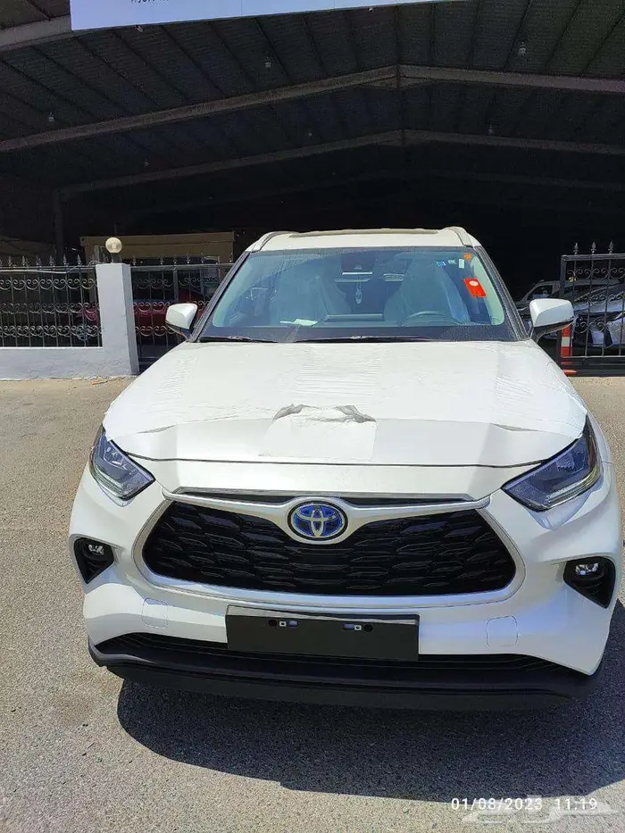 هايلاندر 2025 جي ال اي GLE 2