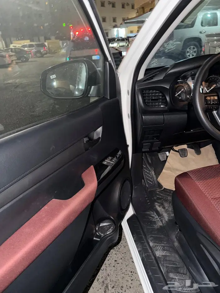 هايلوكس GLX غمارة 2025 سعودي 4