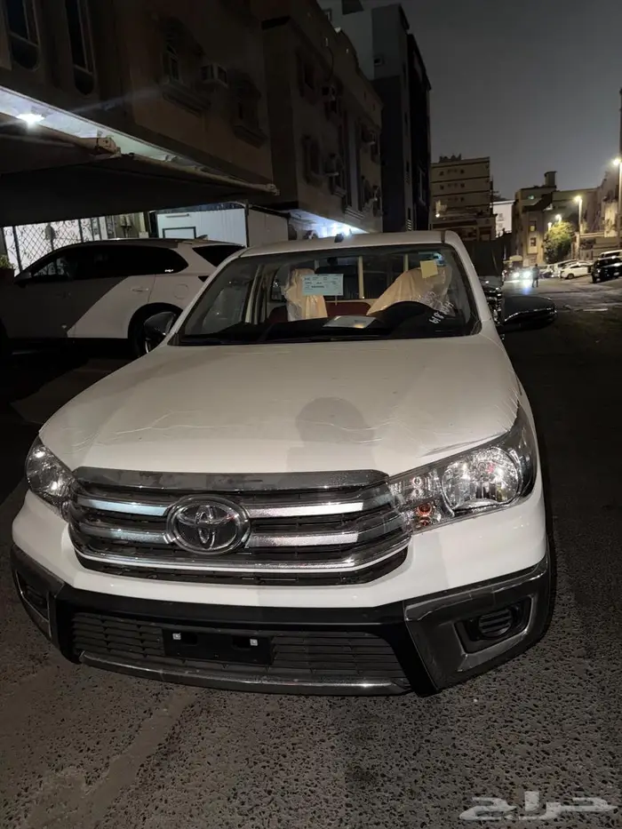 هايلوكس GLX غمارة 2025 سعودي 5