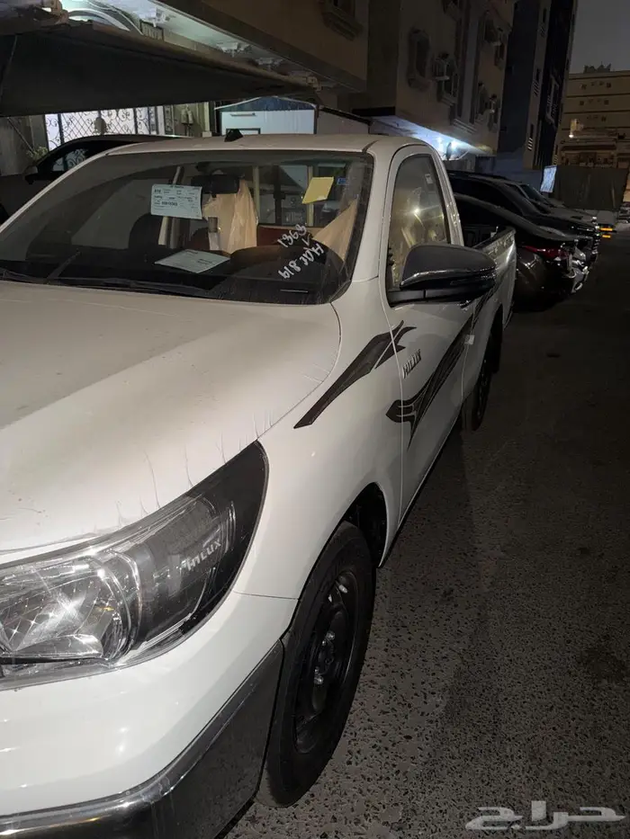 هايلوكس GLX غمارة 2025 سعودي 6