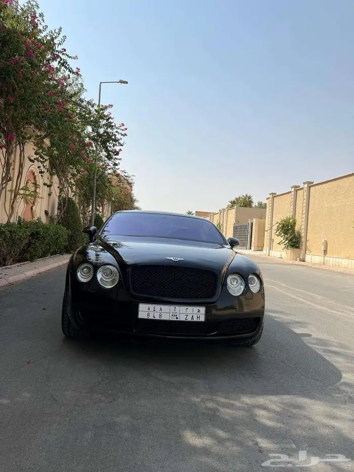 بنتلي جي تي 2004 نظيف 3