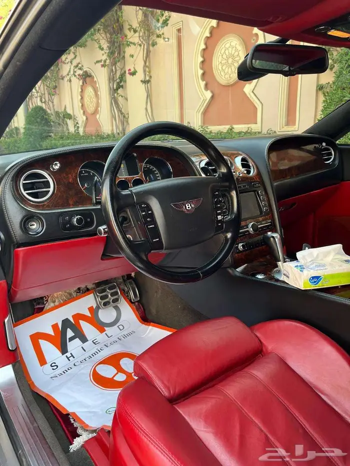 بنتلي جي تي 2004 نظيف 5