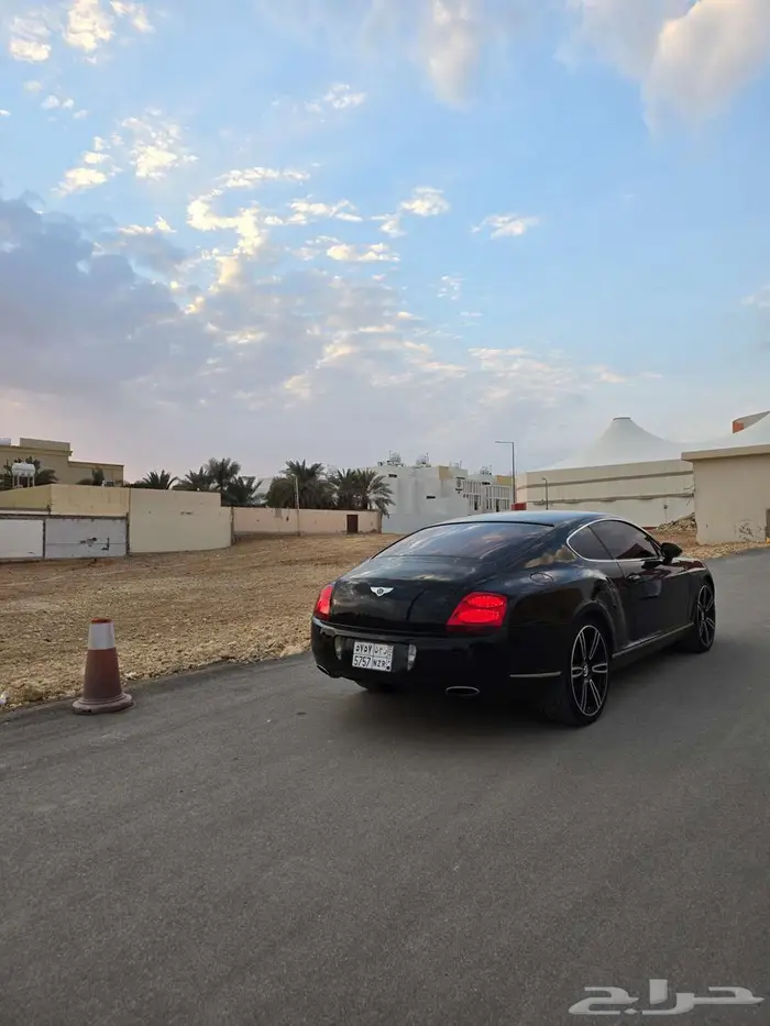 بنتلي جي تي 2004 نظيف 14