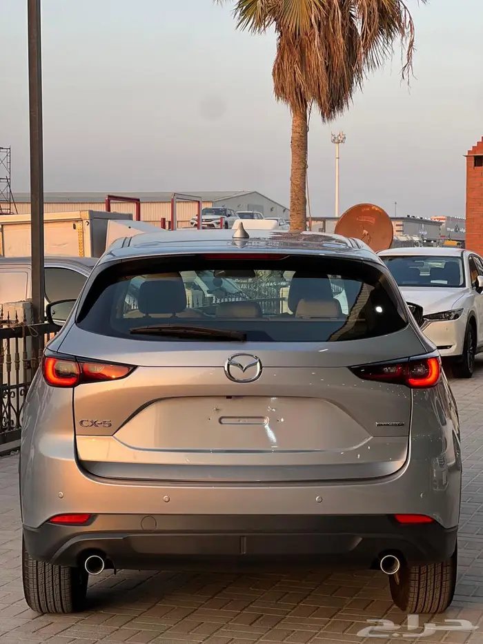 CX5 نص فل عداد 60 بدي وكالة 8