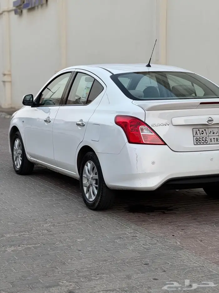 نيسان صني 2023 السعر 32000 4