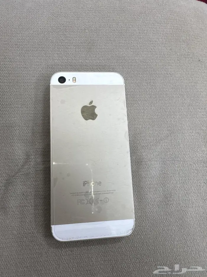 ايفون 5 ذهبي مخزن بكرتونه 0