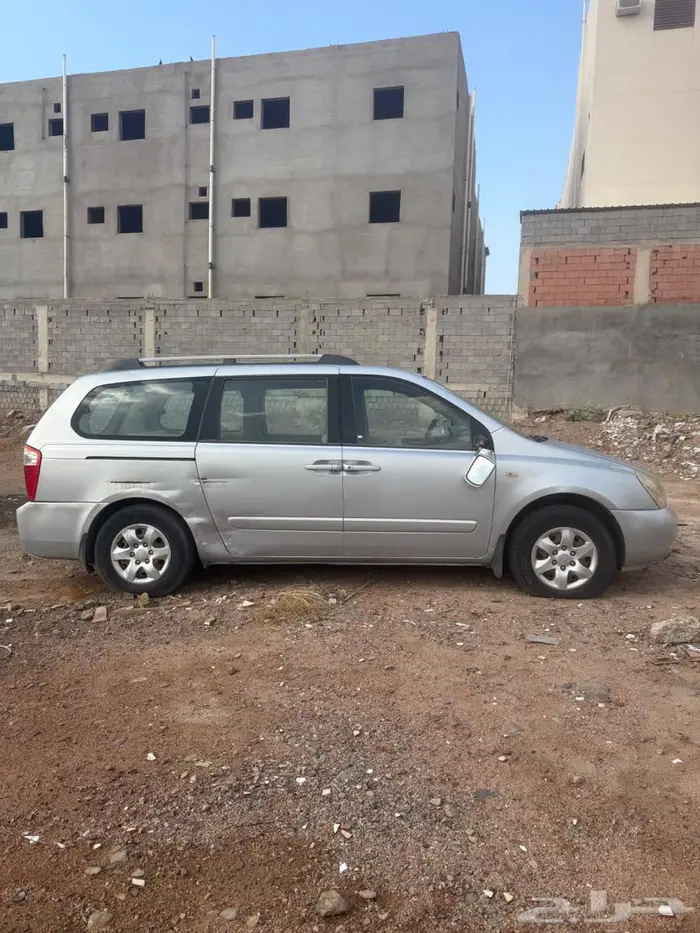 كيا كرنفال 2006 1