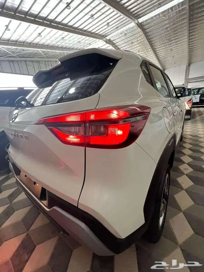 نيسان ماجنيت 2025 2