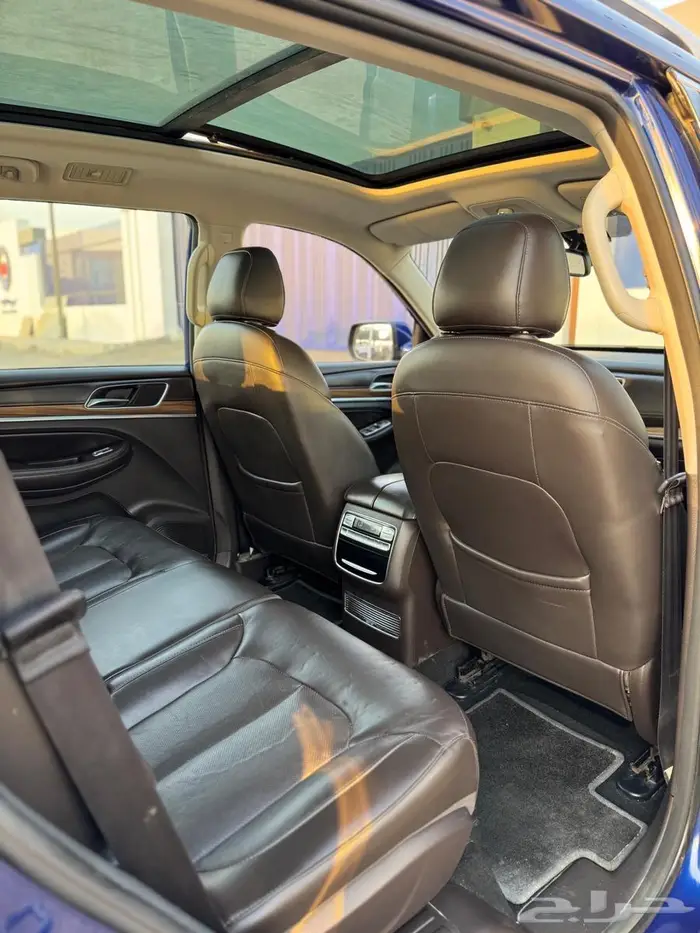 جيب ام جي RX8 مديل 2020 السعر 41000 17