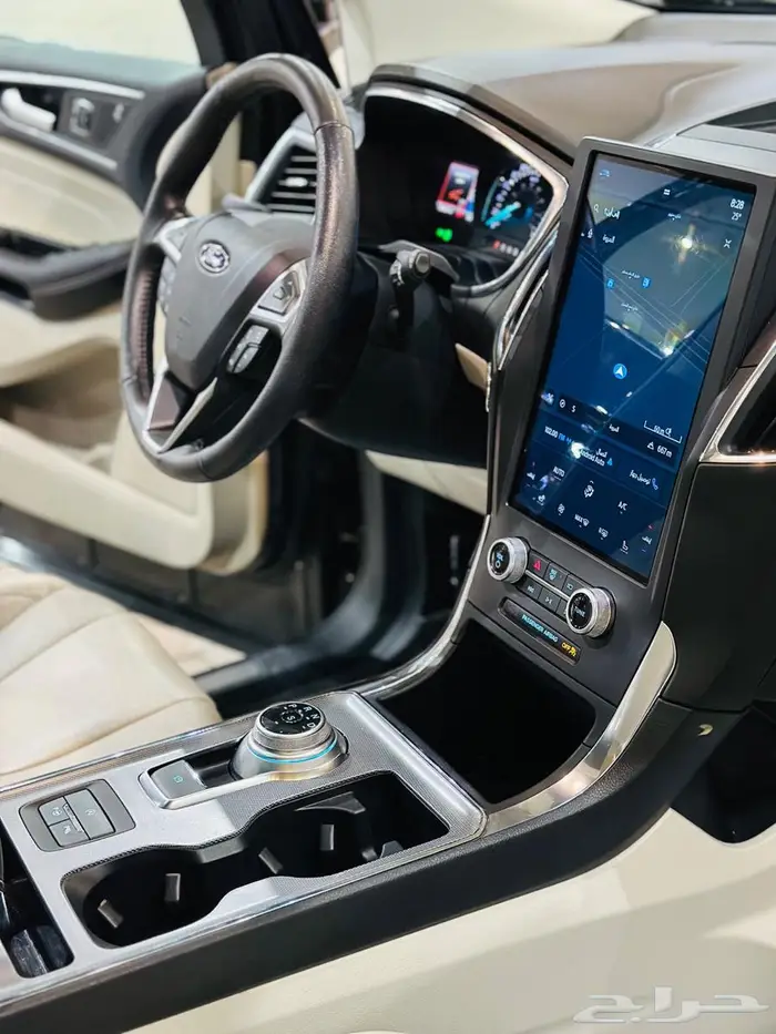 فورد ايدج 2021 فل كامل(تيتانيوم) مخزن. 32