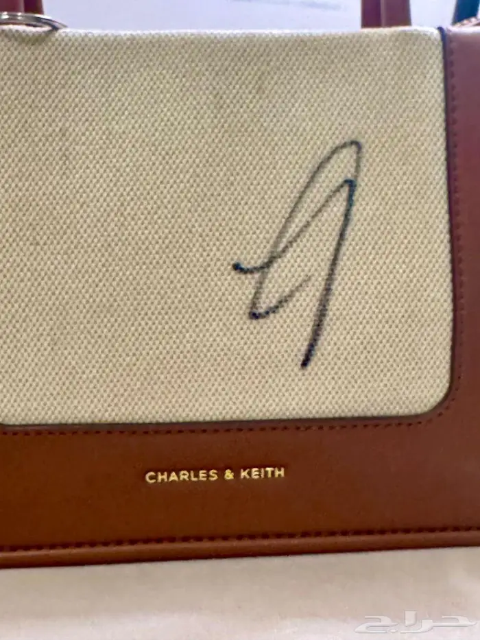 Charles   Keith Bag -Signed by Jannik Sinner 1