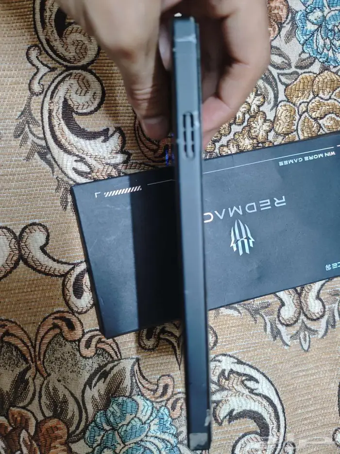 جوال ريد ماجيك 9 برو للبيع 6