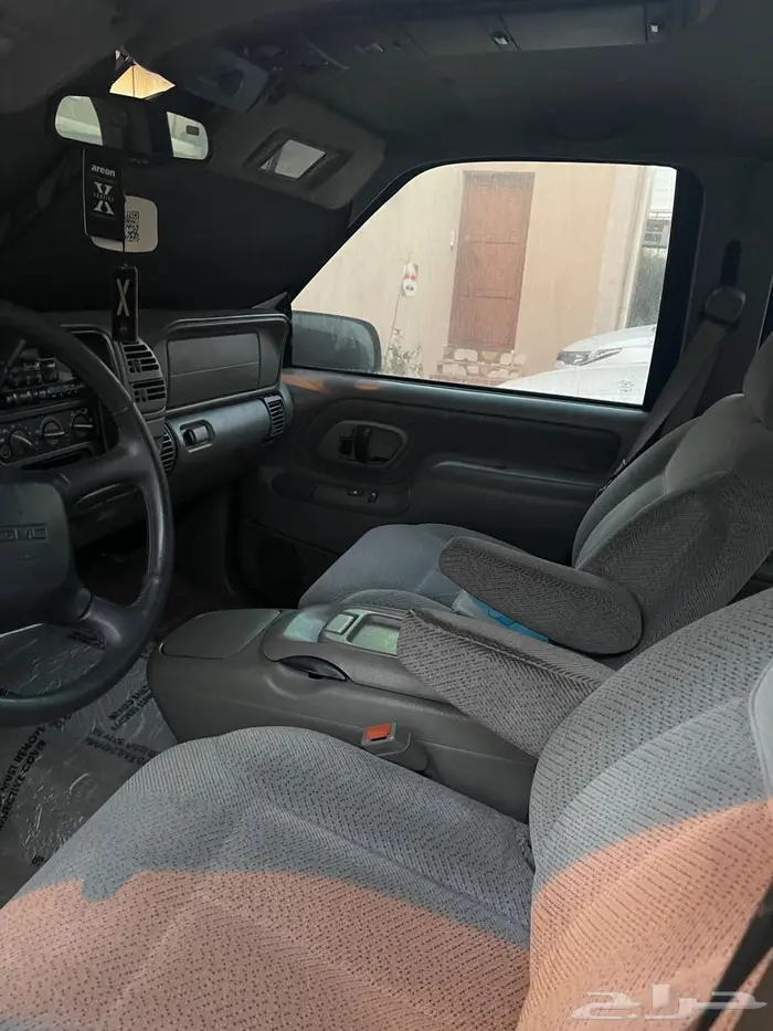 جمس موديل 1998 نظيف ماشي153 الف 2