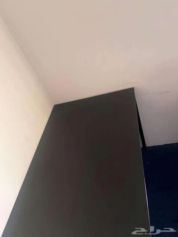 طاولة مكتبية 1