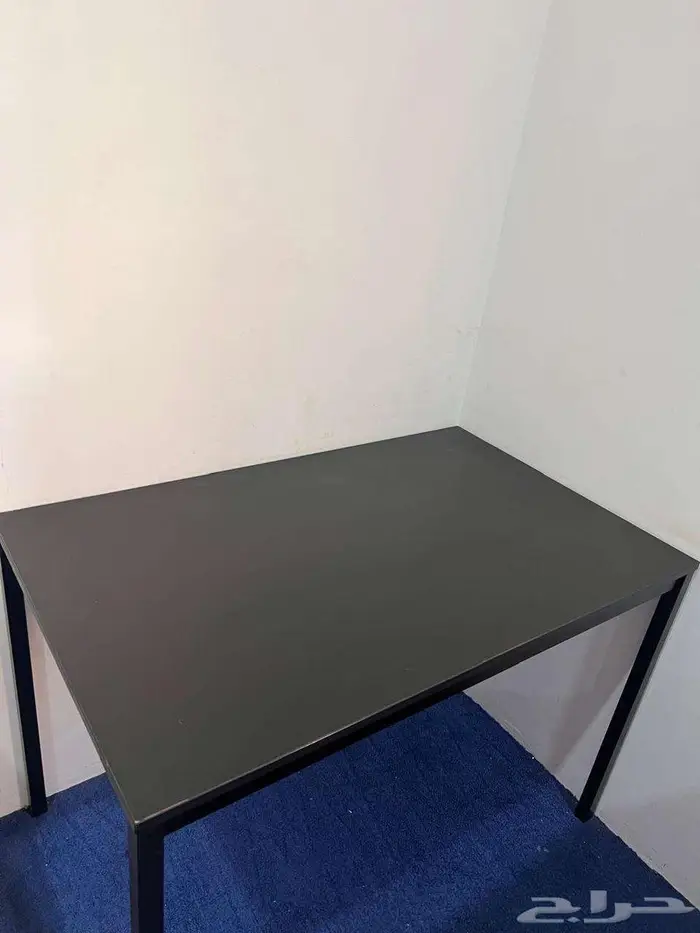 طاولة مكتبية 0