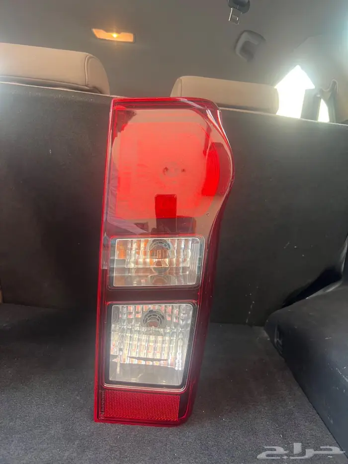 للبيع اصطبات خلفيه ايسوزو ديماكس 2021 1