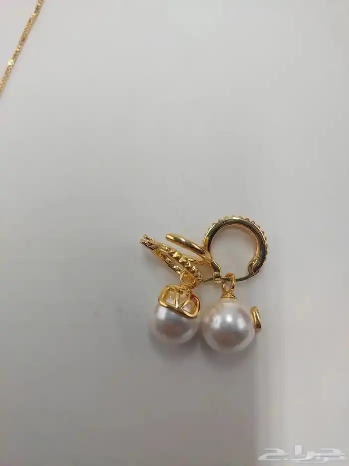 طقم فالنتينو . VALENTINO 4