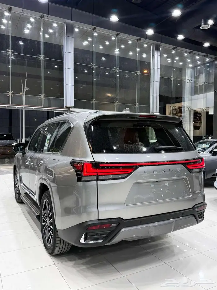 لكزس ( LX 600 VR ) موديل 2025 بسعر خاص 8
