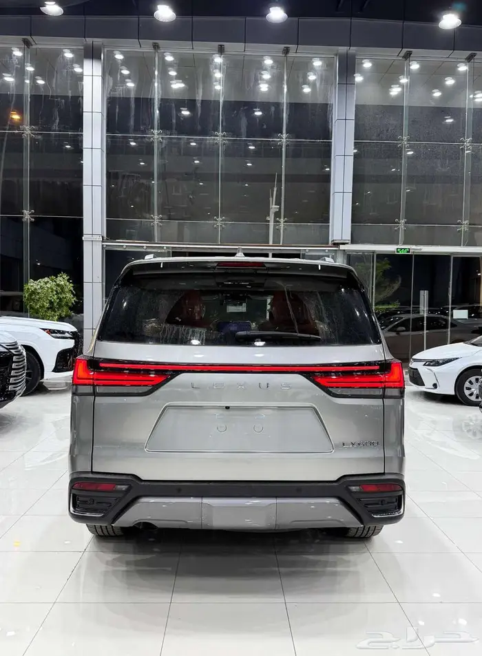 لكزس ( LX 600 VR ) موديل 2025 بسعر خاص 6