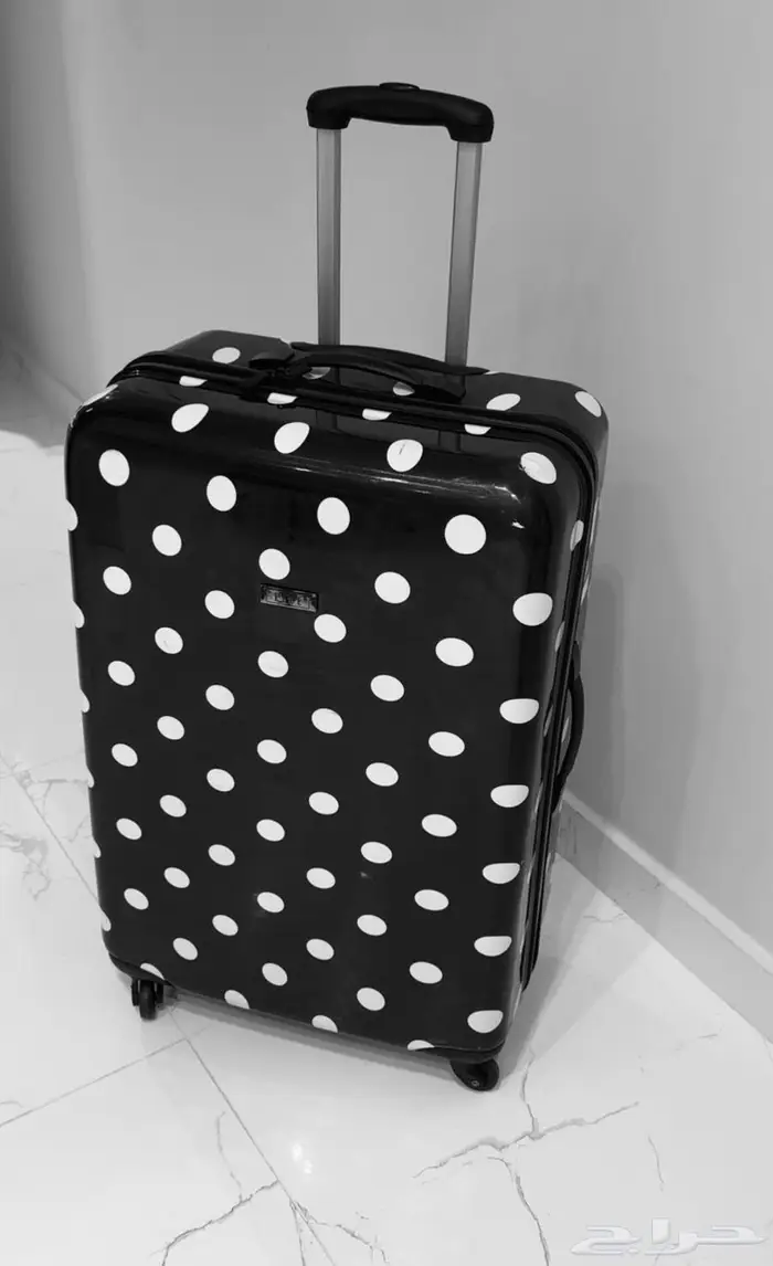 شنطة سفر متينة وقوية ماركة ELLE جديدة من الداخل 25كيلو جدة 0