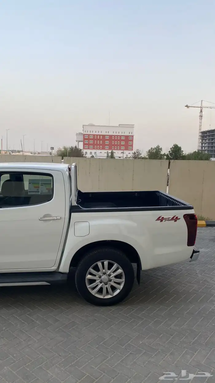 ايسوزو قير اوتوماتيك 2020 LS 13