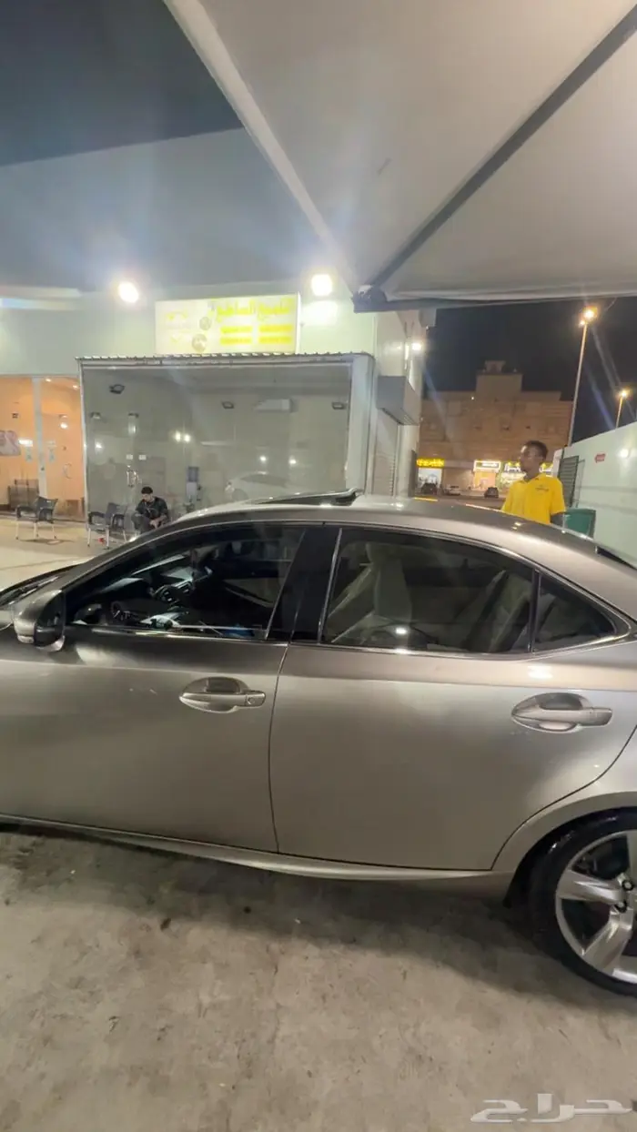 لكزس is350 0