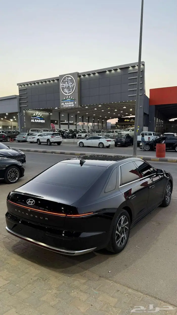 ازيرا 2023 فل كامل بدون بانوراما 6 سلندر عداد 71000 14