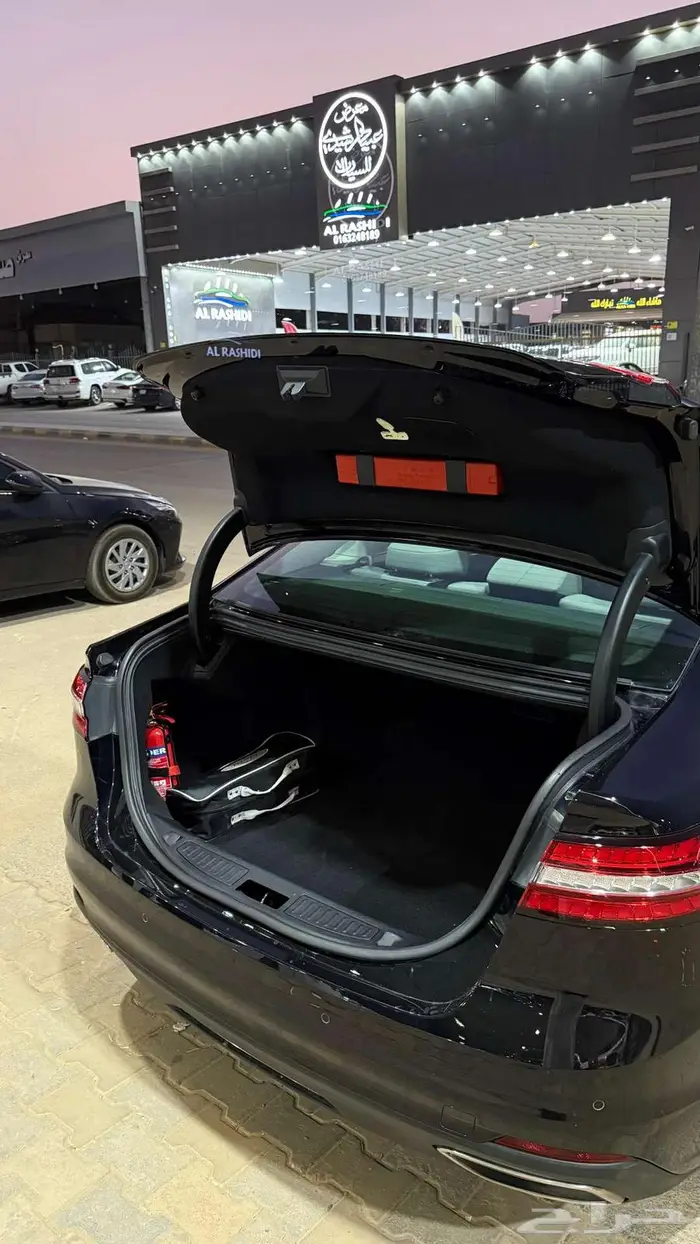 فورد تورس 2022 عداد 53000 استاندر اسود 8