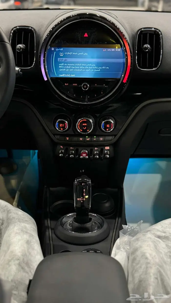 ميني كوبر A21BR موديل 2023 لون أسود ( كاش ) 4