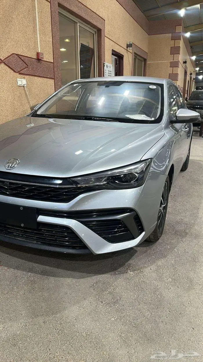 MG 5 الشكل الجديد ستاندر 2025 1