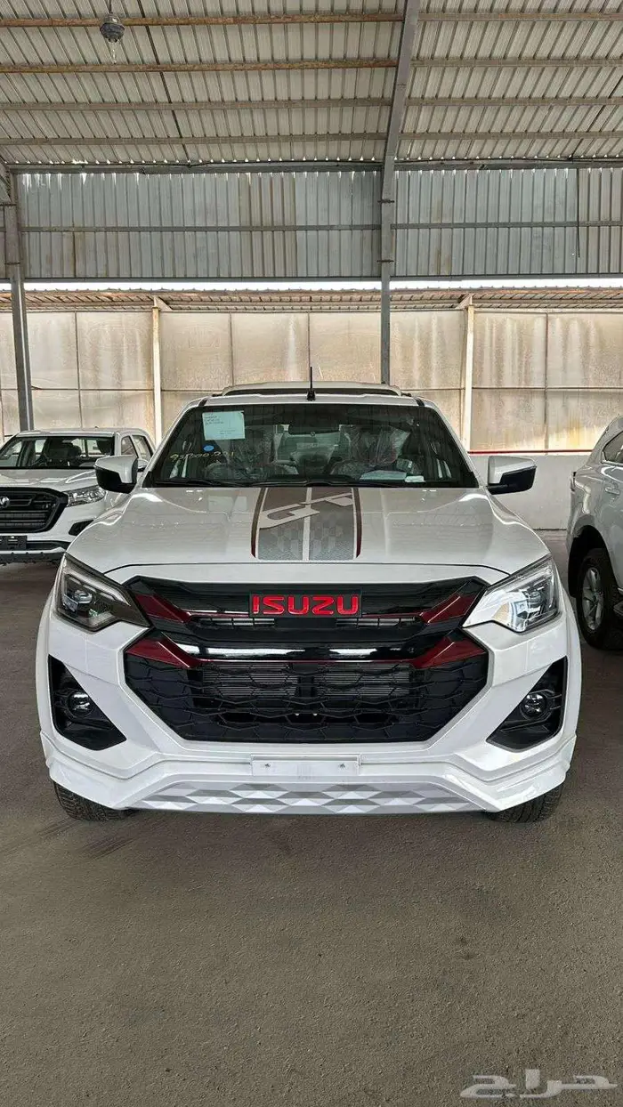 ايسوزو ديماكس غمارتين GT موديل 2025 فل بصمة 10