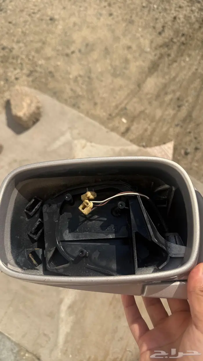 مرايه كامري 1998 - 2002 بدون القزازه 4