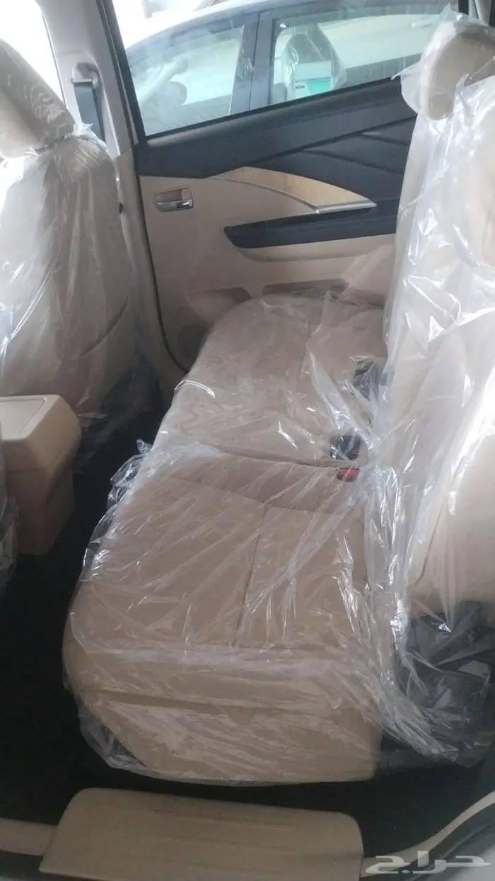 ميتسوبيشي اكسابندر 0