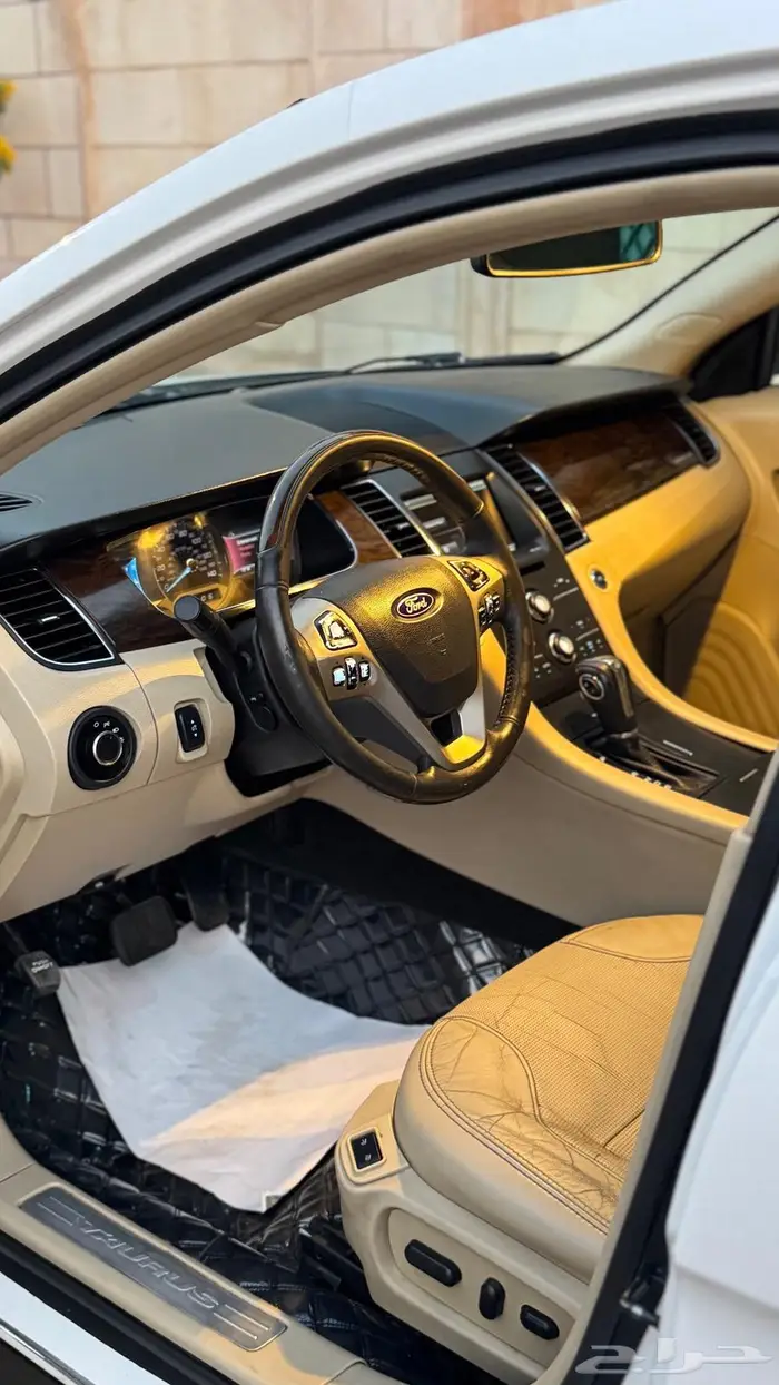 تورس ليميتد 2015 بودي وكالة 15