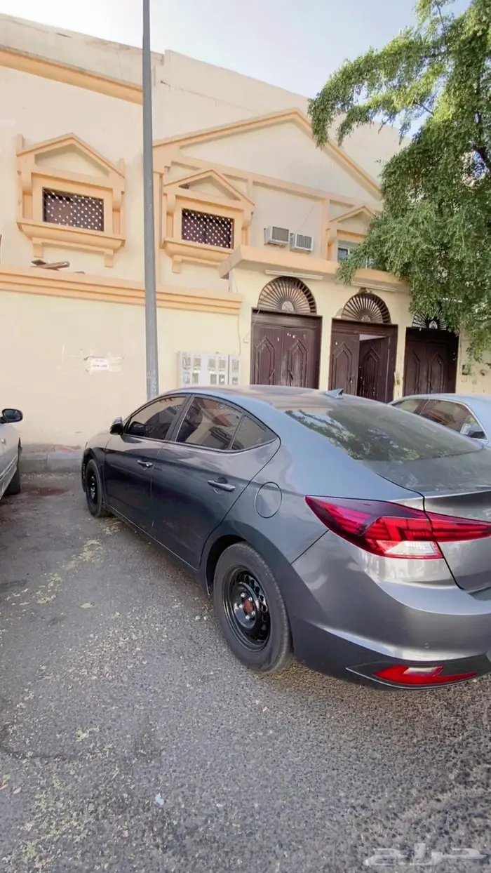 انترا للبيع 3