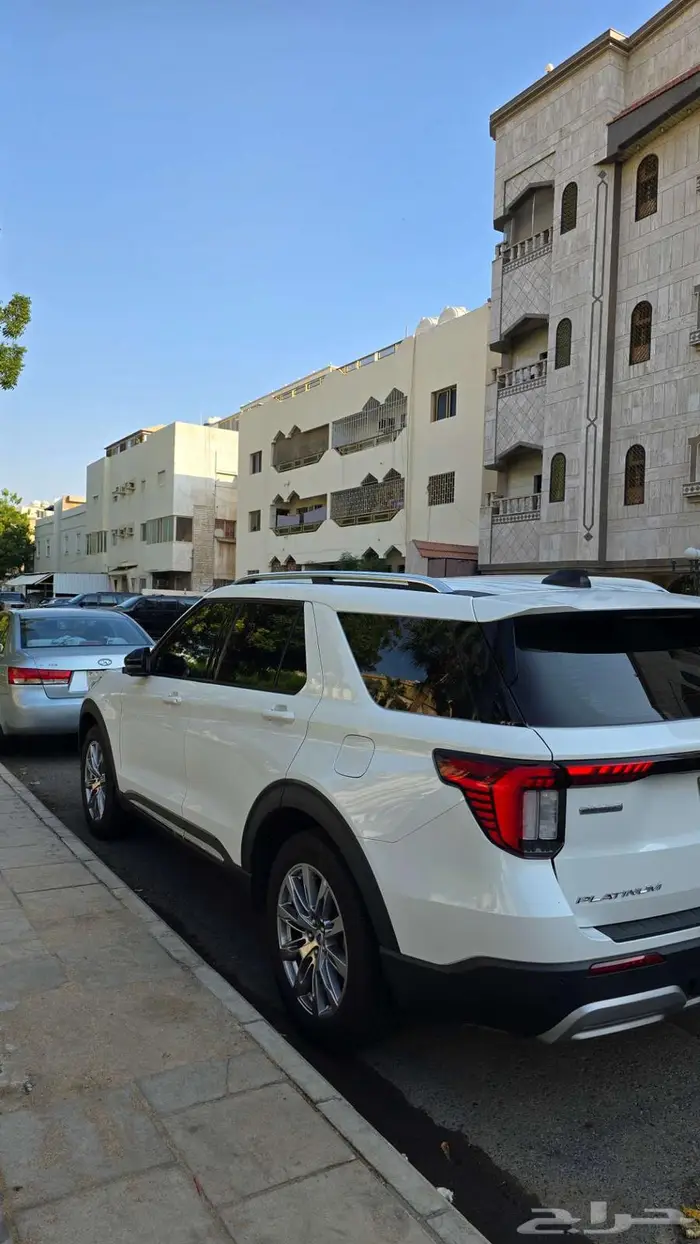 Ford Explorer 2025 0