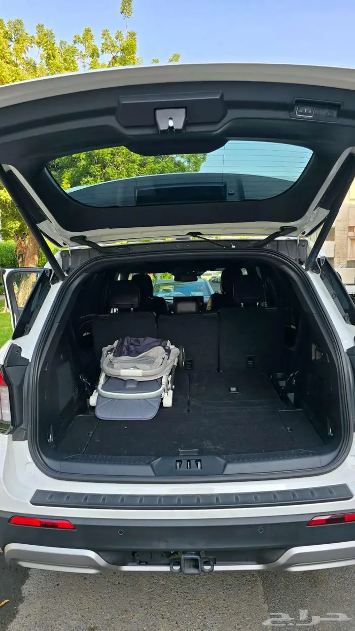 Ford Explorer 2025 3