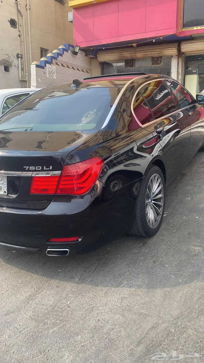 BMW 2009 750 شبه مخزن 15