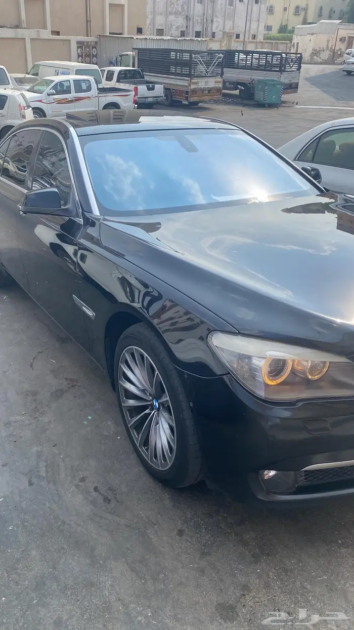 BMW 2009 750 شبه مخزن 14