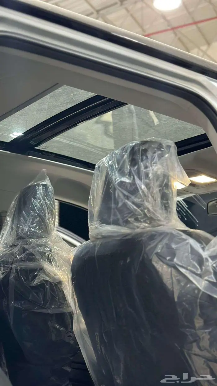 تويوتا اوربان 2026 6