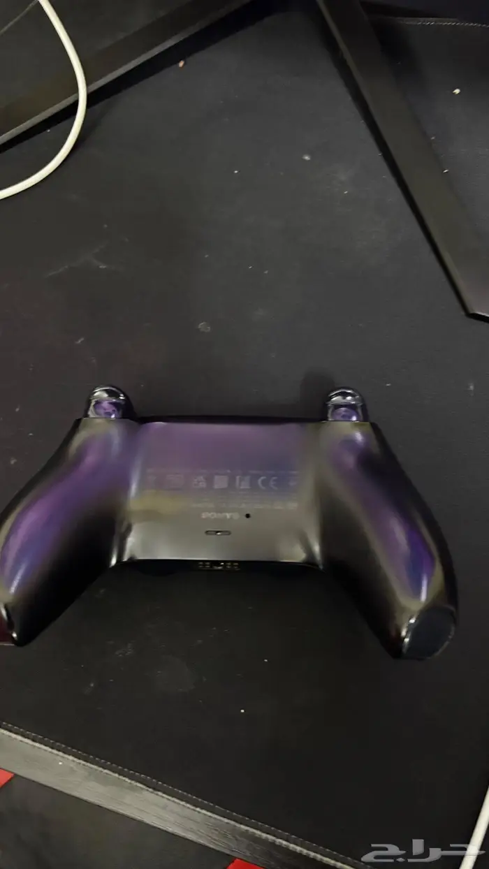 للبيع سوني 5 العادي مع يدين 3