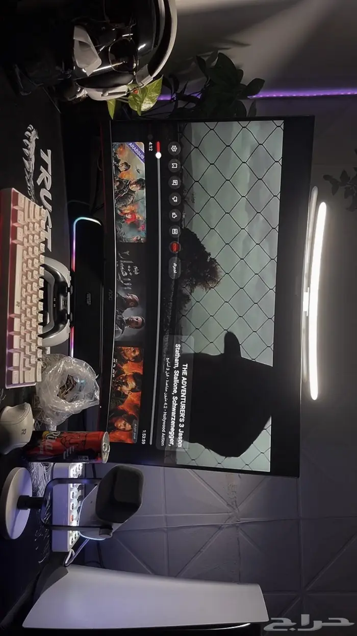 شاشة قيمنق منحنية 31انش 1