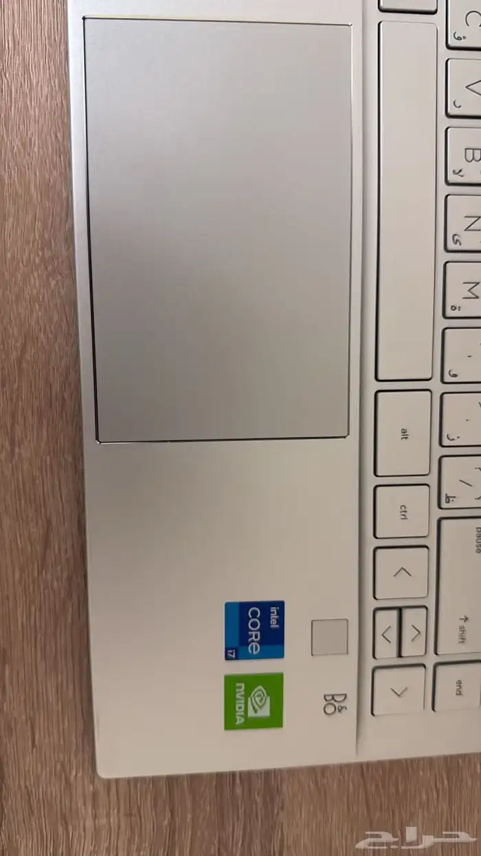 لابتوب hp للبيع و شاشة سامسونق للبيع 3