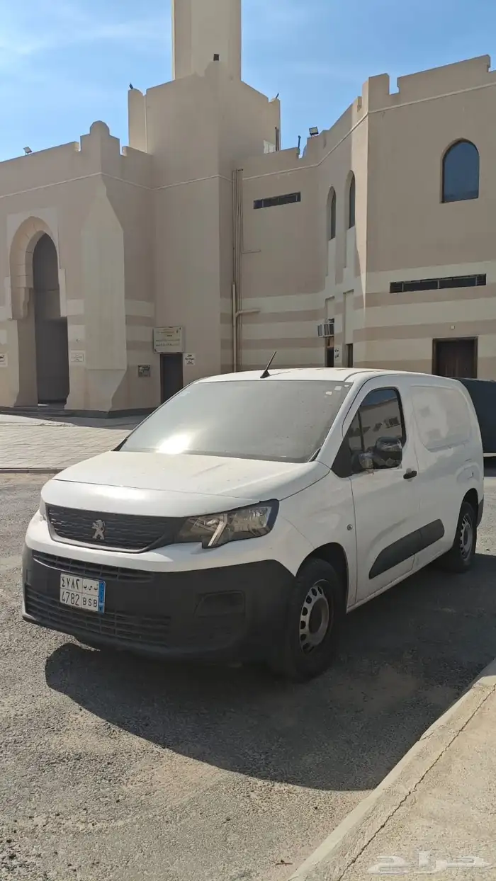 سيارة بيجو بارتنر موديل 2020 2