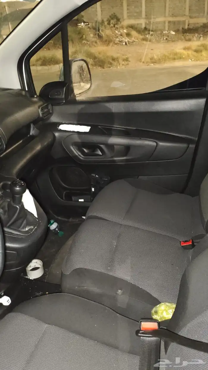 سيارة بيجو بارتنر موديل 2020 1