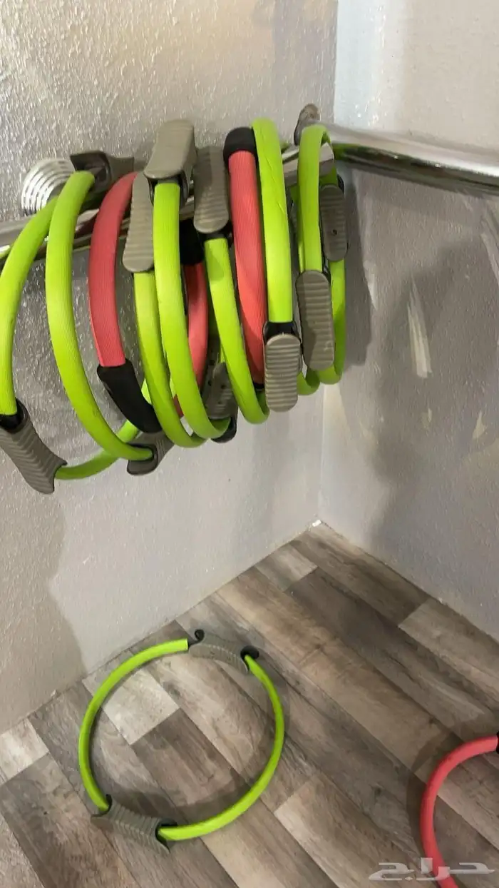 أجهزة نادي رياضي نسائي للبيع او الشراكه 30